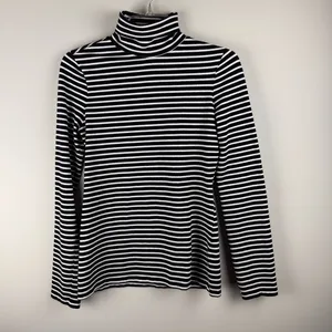 Express‎ Women's Sz M striped metallic Silver White Black Turtleneck Knit Top thumbnail 8