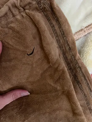 Nike tan fleece drawstring capris thumbnail 3