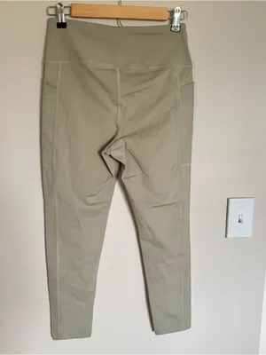 Girlfriend Collective Sage Mint Green 7/8 Length High Rise Pocket Legging Size M thumbnail 4