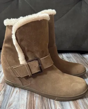 DKNY Tan Suede Faux-Fur Wedge Ankle Boots thumbnail 1