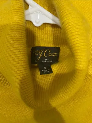J. Crew Women’s Yellow Turtleneck Sweater 100% Cashmere Size S thumbnail 3