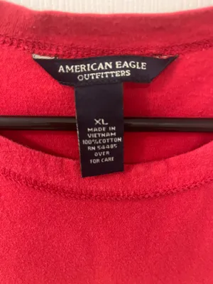 Outfitters Red Size XL Red Short Sleeve Shirt thumbnail 2