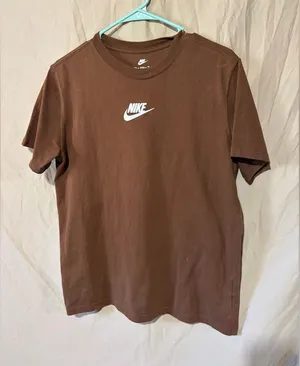 Nike T-shirt thumbnail 1
