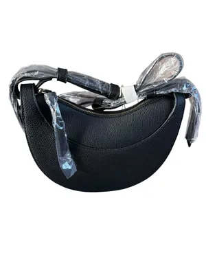 Isabelle Los Angeles Black Crescent Crossbody Bag thumbnail 3