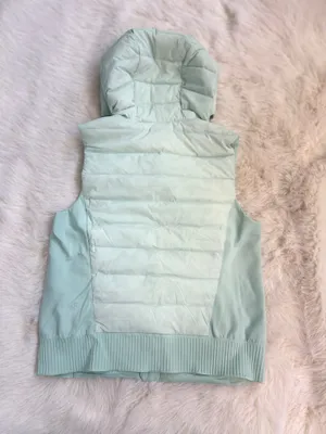 NWT Lululemon Dawn and Around Vest / Color: Delicate Mint / Size: 6 thumbnail 7
