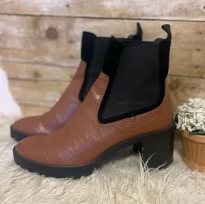 DV by Dolce Vita Natta croc Textured Chelsea Boots thumbnail 1