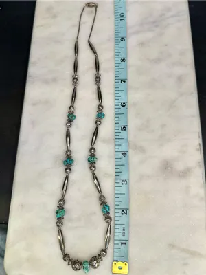 Vintage Liquid Silver Tone Turquoise Bead Screw Clasp Necklace Costume thumbnail 6