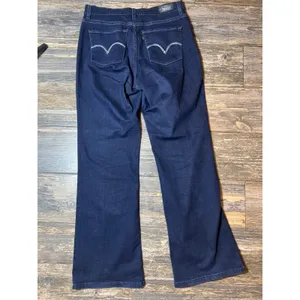 Levi's 512 Bootcut Jeans Perfectly Slimming Dark Wash Denim Size 14 Stretch‎ thumbnail 2