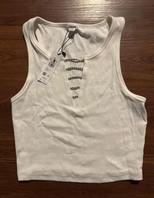 Nwt Garage Tank Top thumbnail 1