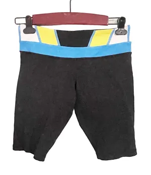 Lululemon Size‎ 6 Black Blue Trim Printed Reverse Groove Bike Shorts Athletic thumbnail 1