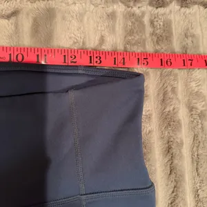 Fabletics Motion365 High Waisted Pocket Leggings Blue‎ Womens Size L 27 Inseam thumbnail 6