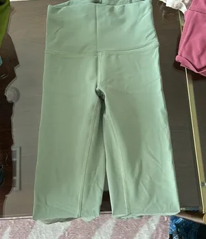 Lululemon ALIGN 25 IN SIZE 2 SAGE GREEN LEGGINGS thumbnail 3