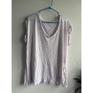 We The Free Free People Women Lavender Oversized Slub Knit Raw Hem Tee Small‎ thumbnail 2