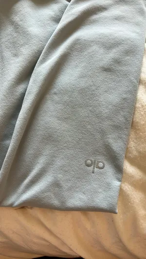 Alo Leggings thumbnail 2