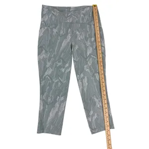 Lululemon Green Leggings Size 10 - Gently Used thumbnail 6
