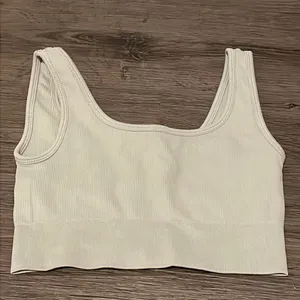 Aritzia group by babaton lush seamless top dusky green xs thumbnail 2