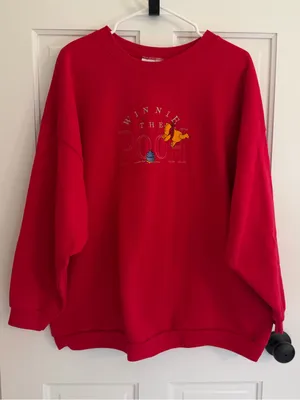 Vintage Disney Winnie the Pooh Embroidered Red Crewneck Sweatshirt‎ thumbnail 1