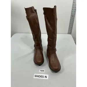 Woman’s Excellent Condition Forever Quilted Knee High Riding Boots 8.5 Brown thumbnail 3
