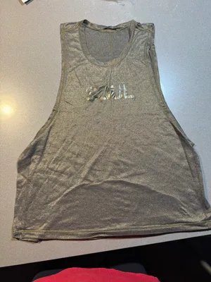 Lululemon Top thumbnail 1