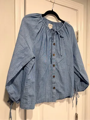 J. Crew Size S Blue Chambray Denim Bow Button Peasant Tie Sleeve Boho Top Blouse thumbnail 3