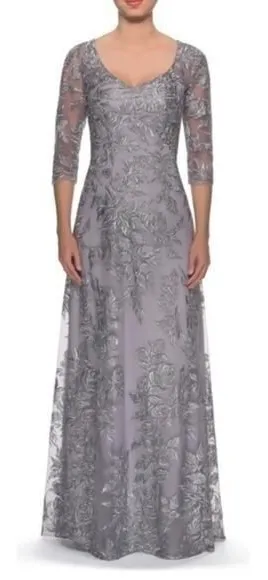 La‎ Femme Silver Embroidered Mesh A-Line Formal Gown Size 6 NWT Mother of Bride thumbnail 1