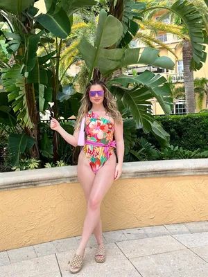 🌺 Antonio Melani One-Shoulder Tropical Floral One-Piece Swimsuit Waist Tie thumbnail 3