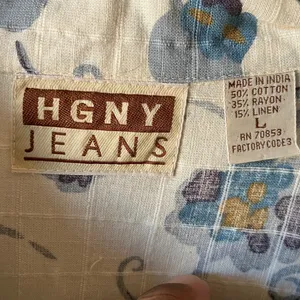 FINAL MARKDOWN HGNY Jeans Floral Linen Blend Top large thumbnail 2