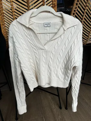 Sunday Best Aritzia Sweater thumbnail 1