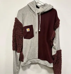 Carhartt sweatshirt! Burgundy custom-made Reworked sweatshirt women’s size large thumbnail 2