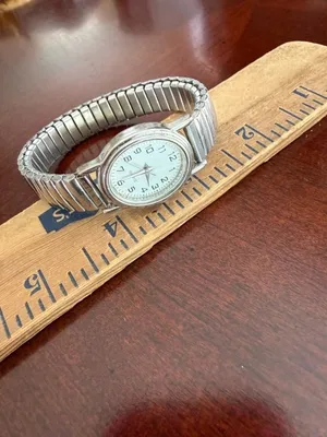 Vintage Quartz Stretchy Watch thumbnail 2