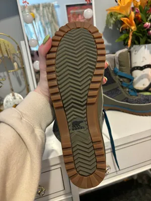 Sorel Boots thumbnail 2