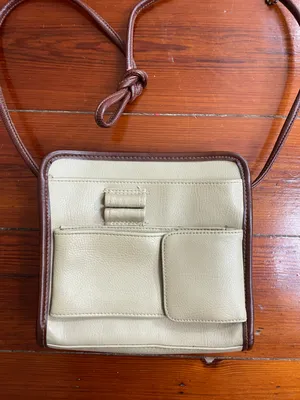 Vintage Liz Claiborne Classic Two-Tone Crossbody Bag Wallet Combo Preppy Y2K 💛🎀 thumbnail 6