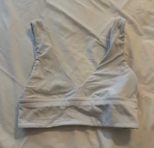 Lululemon Bra thumbnail 1