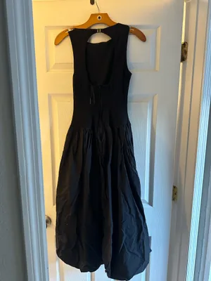 Black drop waist dress Size XS thumbnail 2