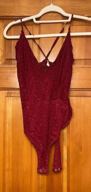 Windsor Bodysuit Lace Red thumbnail 1