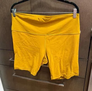 Lululemon align high rise shorts‎ size 16 thumbnail 1