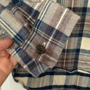 L.L. Bean Women's Scotch Plaid Flannel Shirt, Quarter-Zip‎ Size Small thumbnail 7