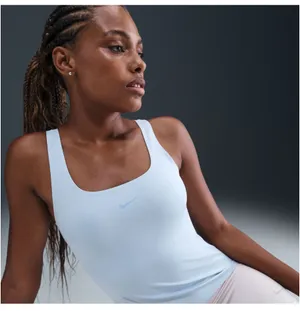 Nike Form tank top thumbnail 2