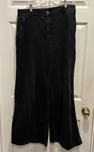 Garage Denim Black Wide Leg Elastic Waist Jeans Size 13/31 Organic Cotton Mix thumbnail 1