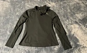 Yogalicious Dark green yoga long sleeve too thumbnail 1