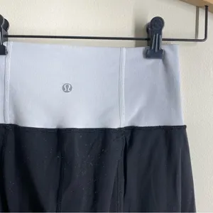 Lululemon High Rise Leggings Black / White Waistband Long Inseam 34” thumbnail 4