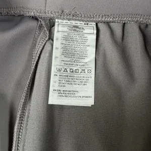 Lululemon Leggings Womens 10‎ Purple High Rise Yoga Athletic Gym Pants Crop thumbnail 4