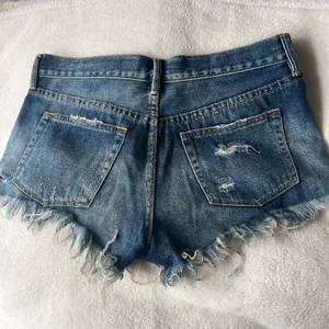 Jean Shorts thumbnail 2