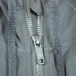 Lululemon Define Hoodie Black Full Zip Jacket Nulu Size 8 Casual Athleisure Yoga thumbnail 7