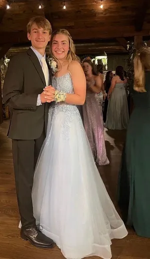 Shangri-La Prom Dress thumbnail 10