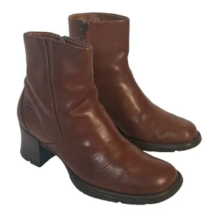 Timberland 62318 Brown Leather Side Zip‎ Ankle Boots Block Heel Womens 6.5 M thumbnail 1
