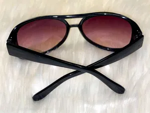 Black Sunglasses thumbnail 1