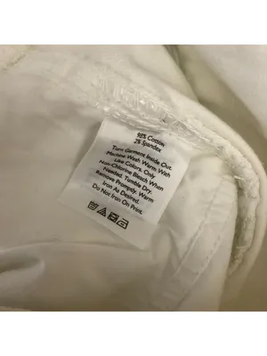 Eddie Bauer Womens White Rolled-Cuff Denim Shorts Size 6 Cotton Blend Casual thumbnail 4