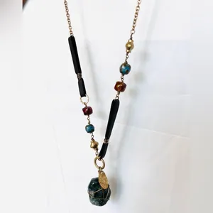 Opera Necklace Gold thumbnail 3
