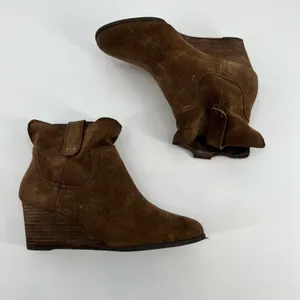 Lucky Brand Gennee brown Suede Wedge Pull On Ankle Booties almond toe Size 8.5 thumbnail 3